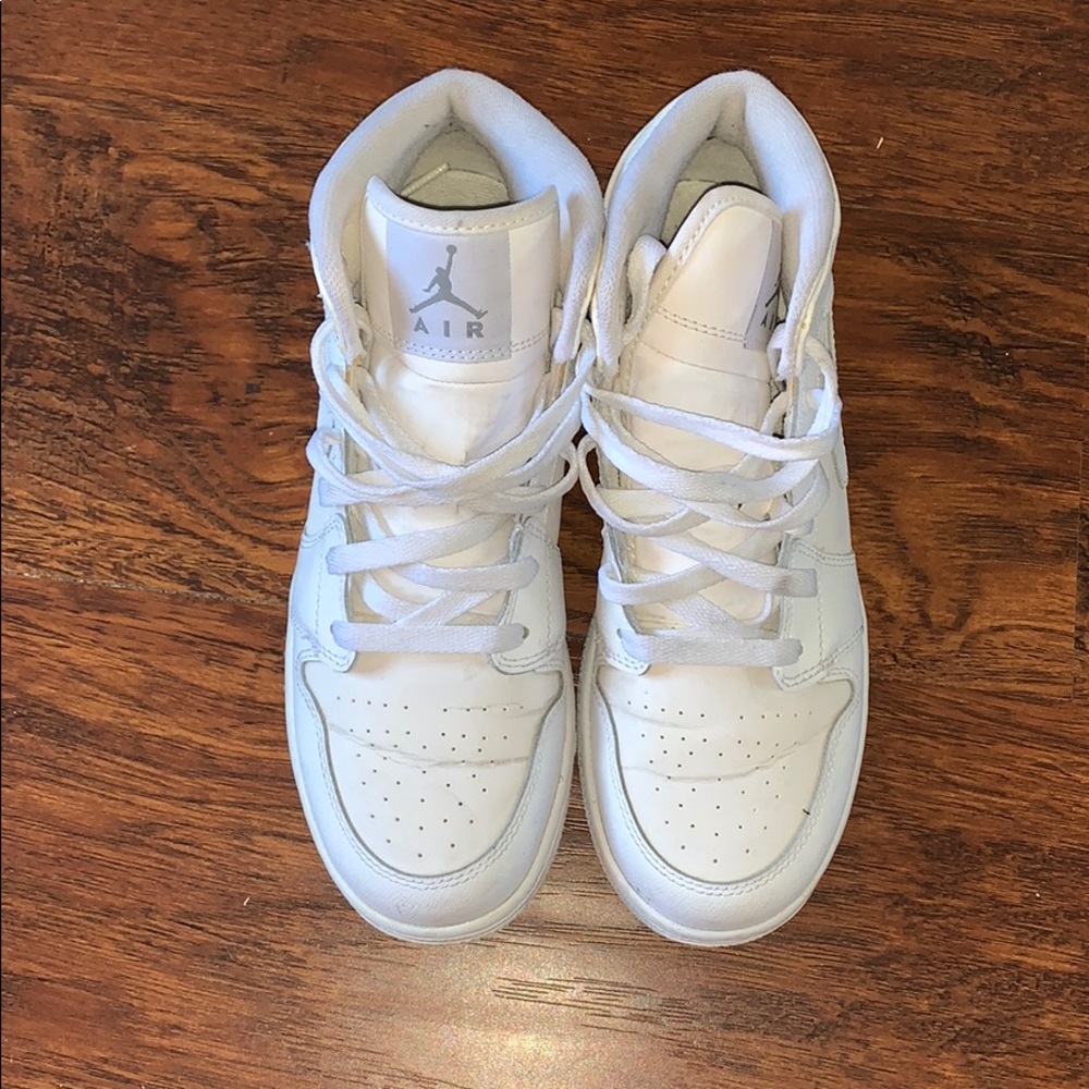 Nike air Jordan children size 5 1/2